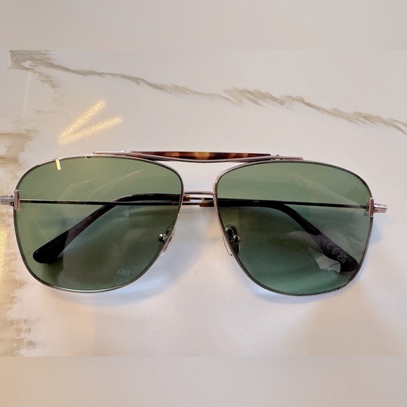 Tom Ford Aviators - Picture 1 of 6